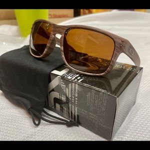 Oakley Holbrook Polarized Sunglasses OO9102 Lot.